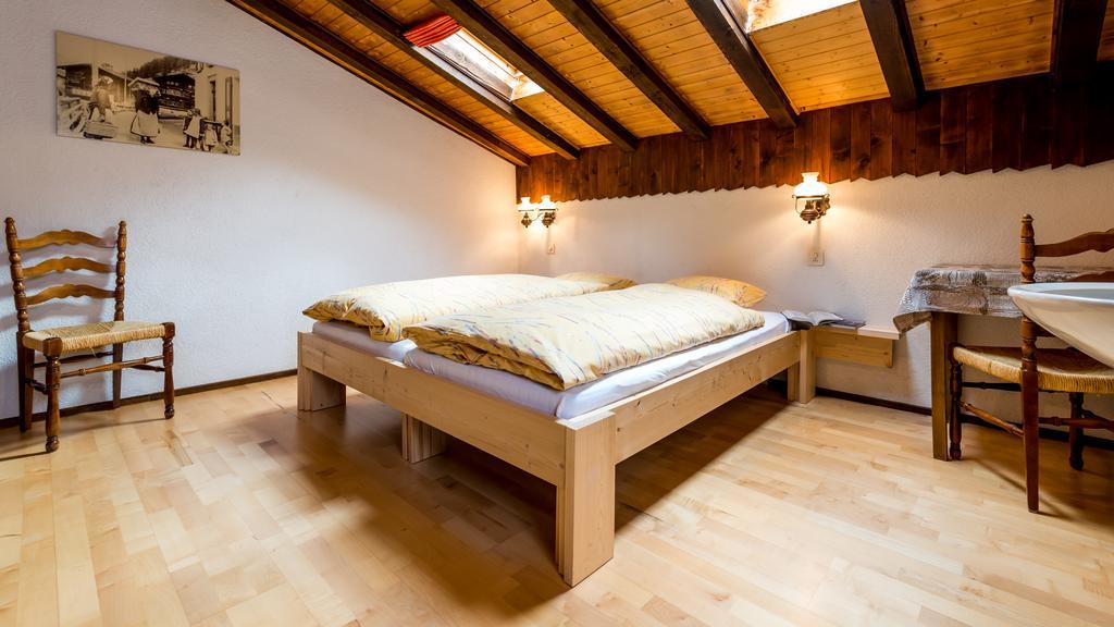Apartments Atlas Saas-Grund Room photo